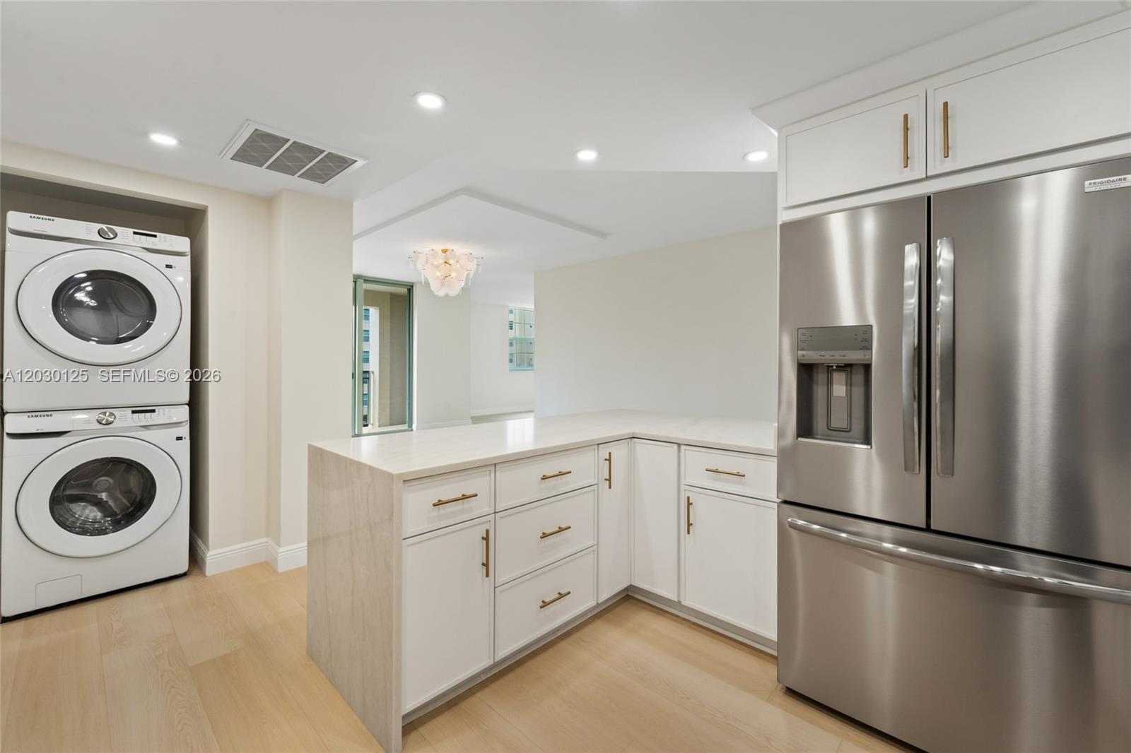 610 CLEMATIS CONDO - Residential