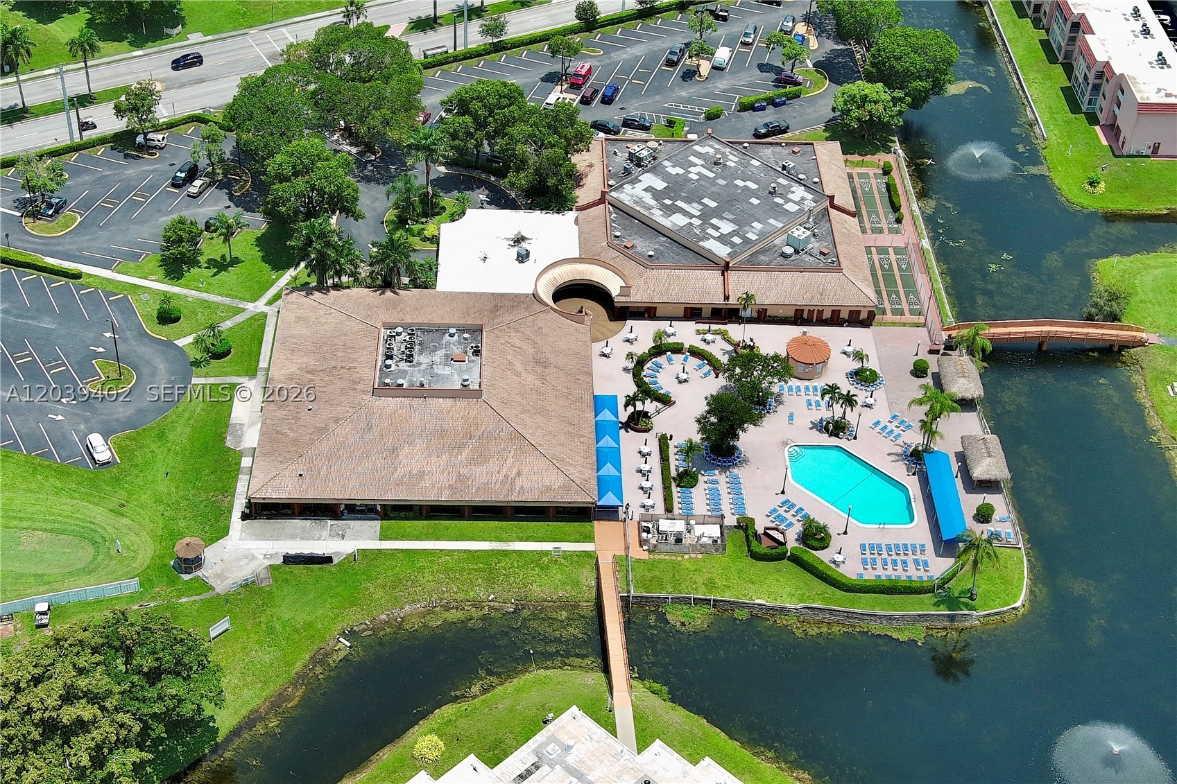 SUNRISE LAKES 96 CONDO - Residential