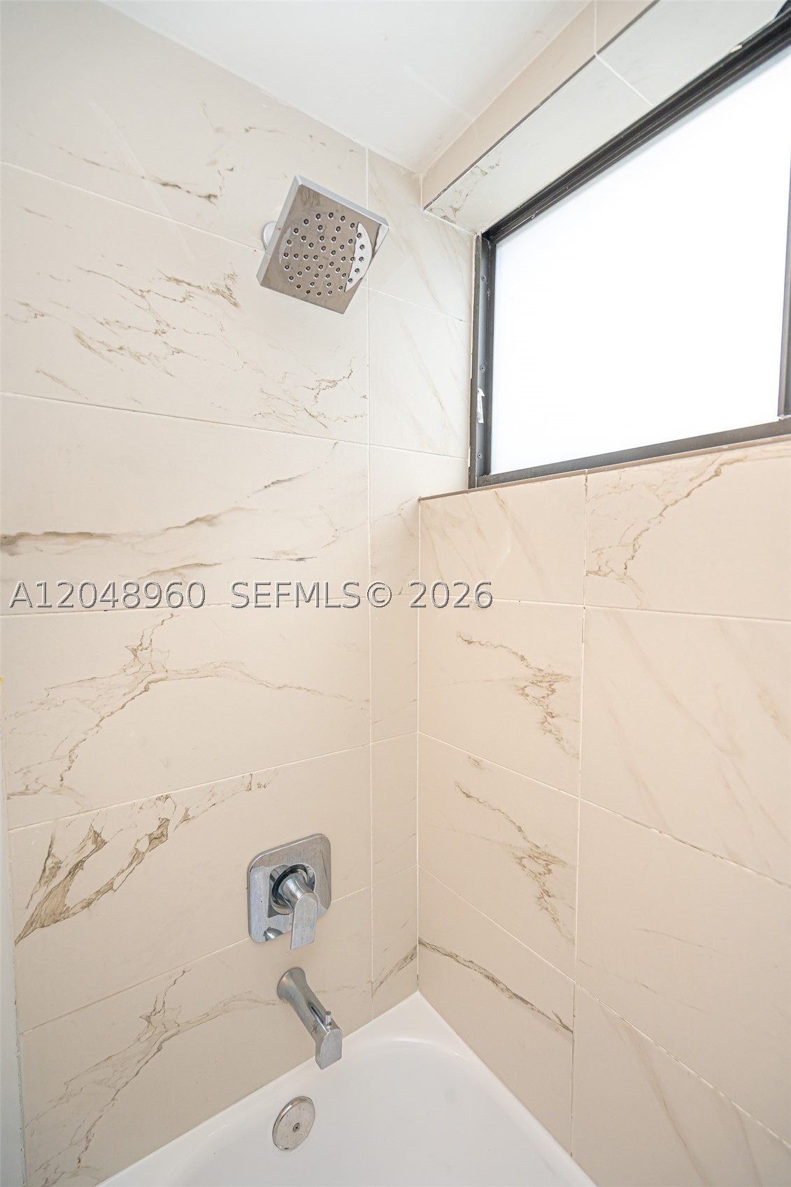 C GAB DOUGLAS SEC - Residential Lease