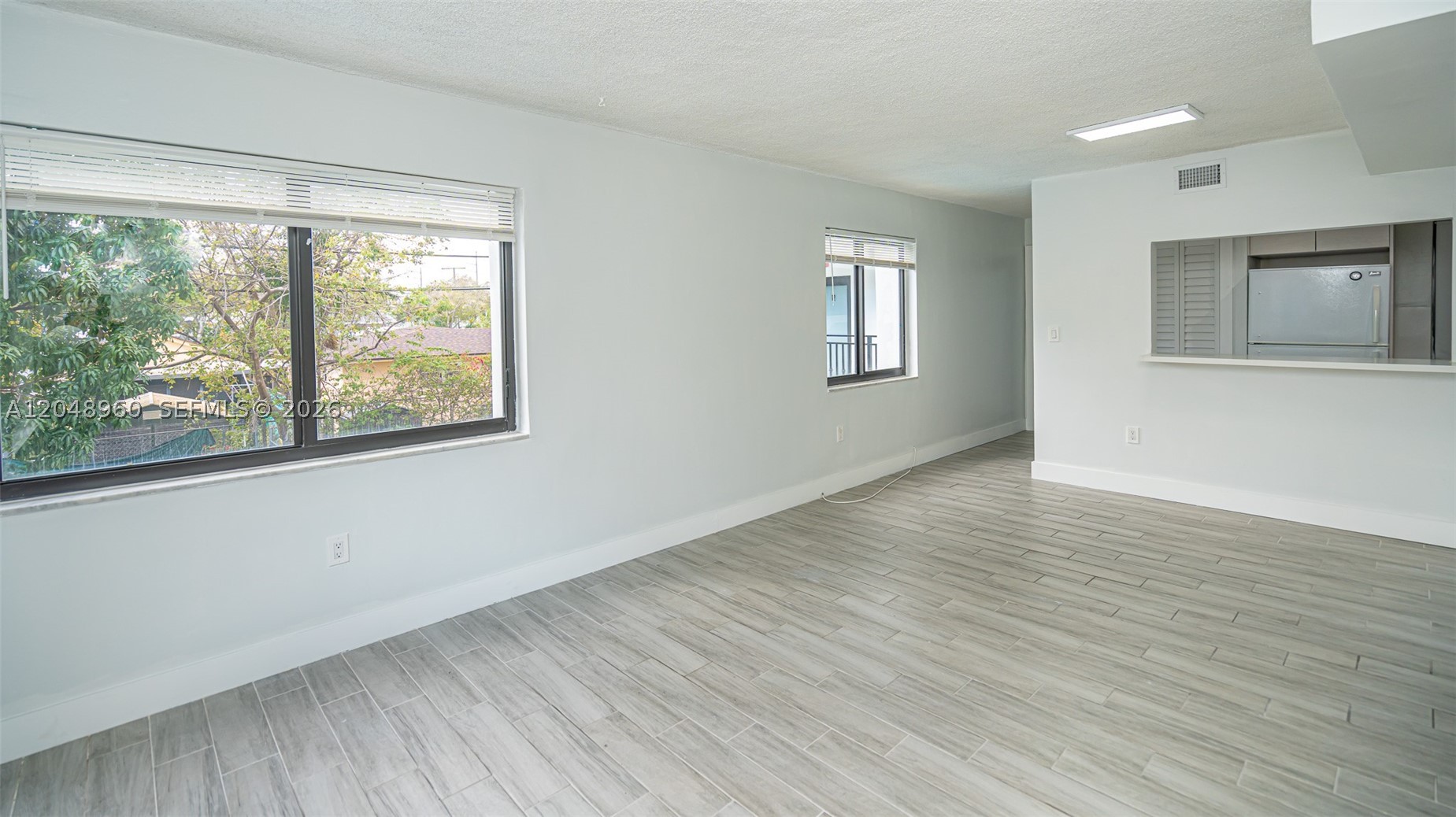 C GAB DOUGLAS SEC - Residential Lease