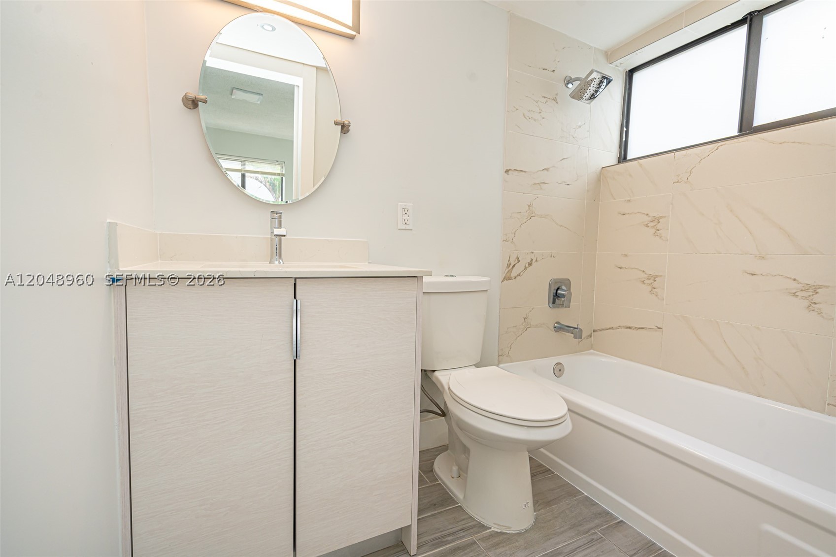 C GAB DOUGLAS SEC - Residential Lease