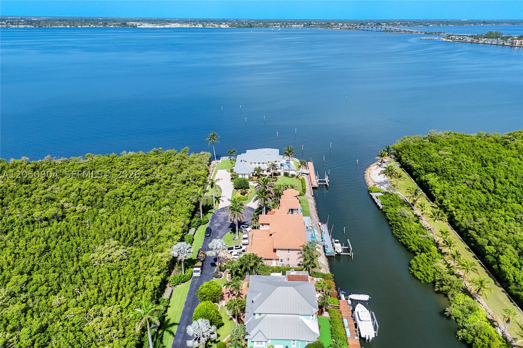 SAILFISH COVE - Residential