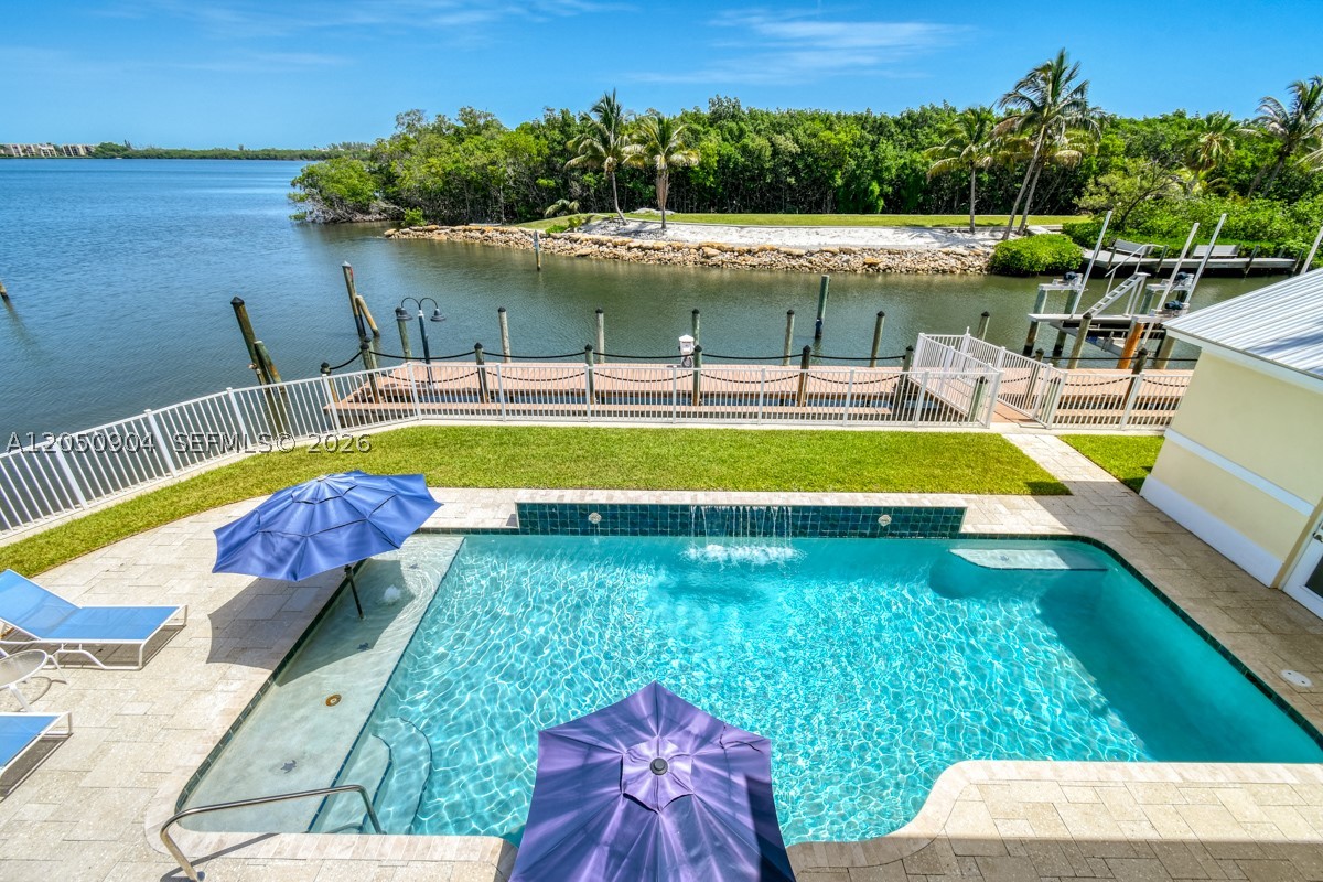 SAILFISH COVE - Residential