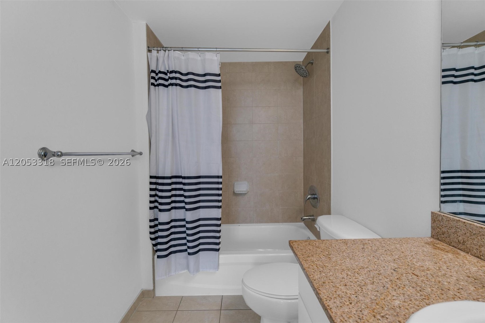 TERRAZAS RIVERPARK VILLAG - Residential