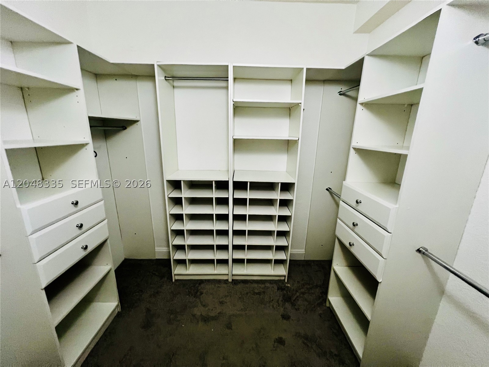 VILLAS DE TUSCANY CONDO - Residential Lease