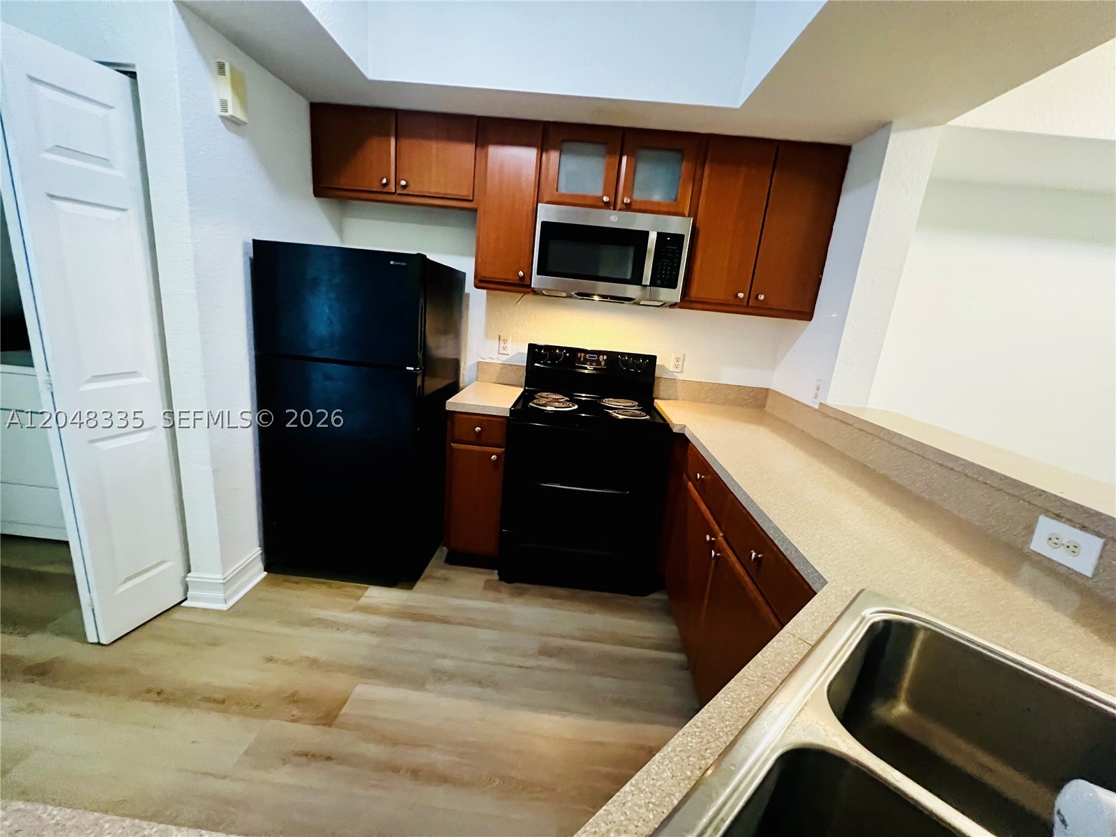 VILLAS DE TUSCANY CONDO - Residential Lease
