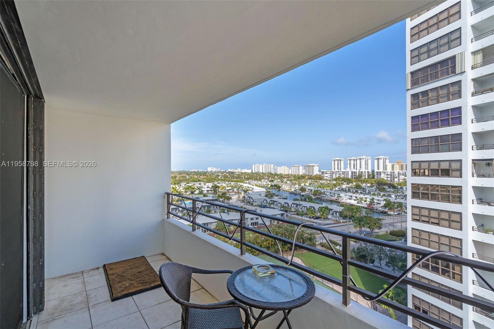 OLYMPUS CONDO PHASE - Residential
