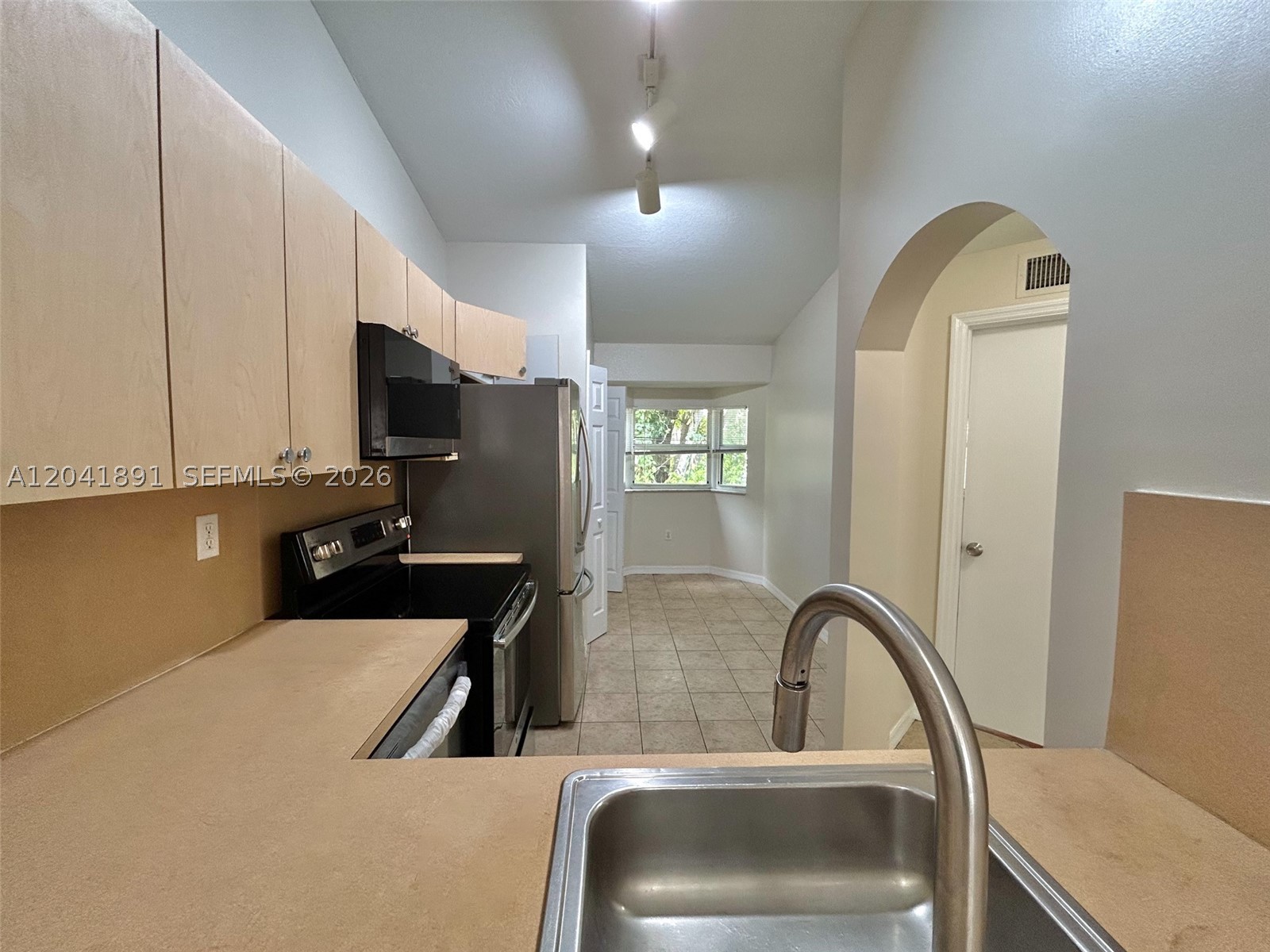 VENETIA GARDENS CONDO - Residential Lease