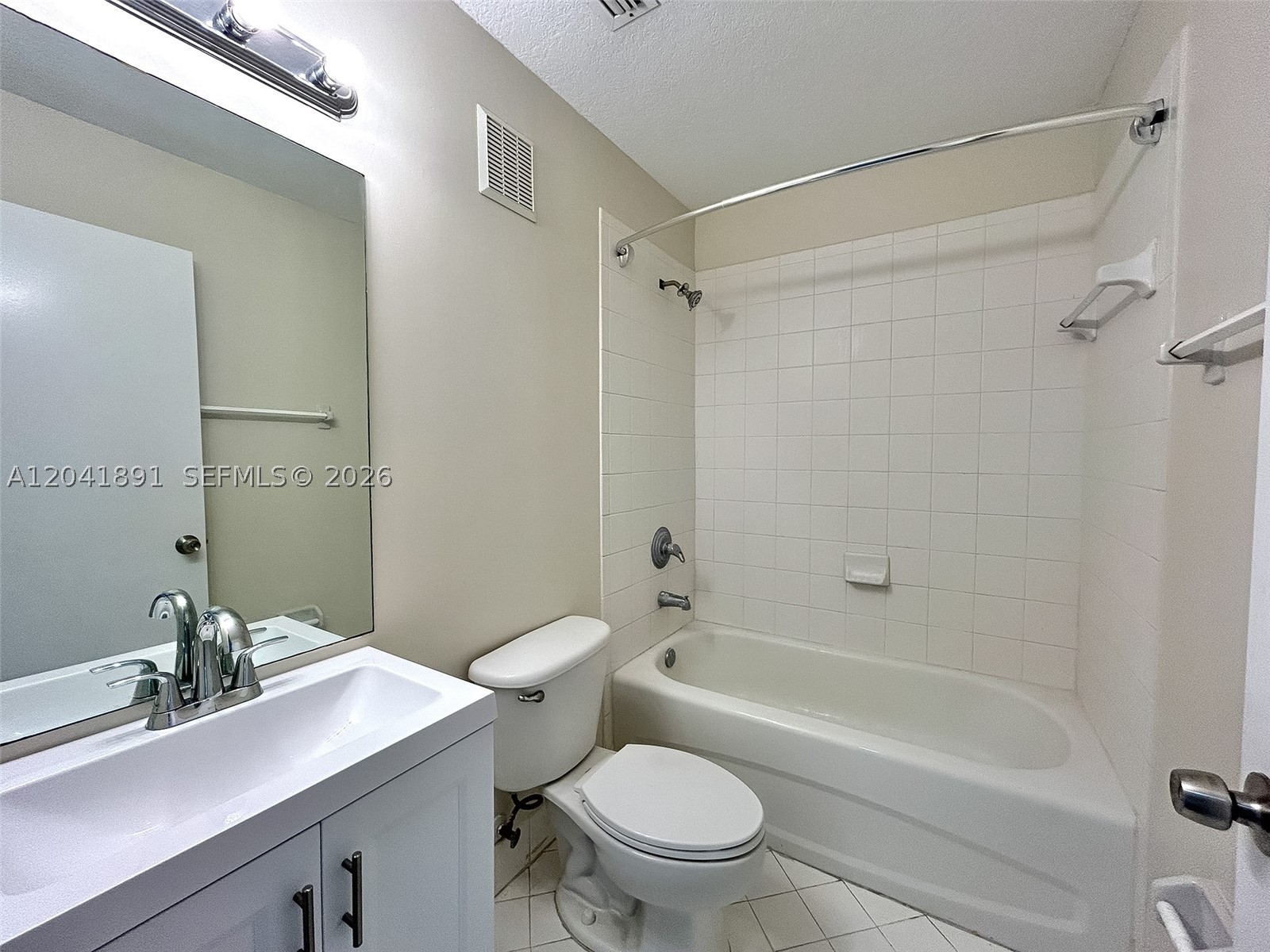 VENETIA GARDENS CONDO - Residential Lease