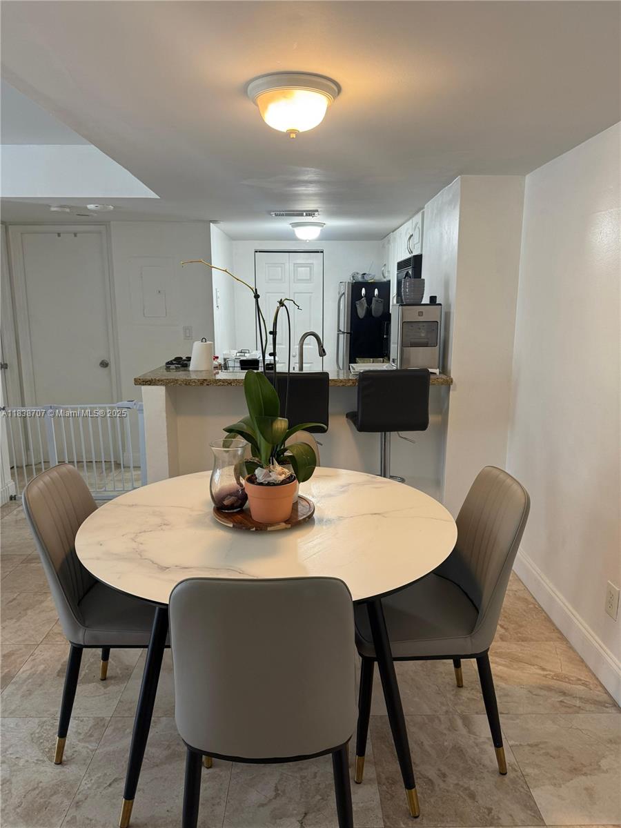 ISOLA CONDO - Residential Lease