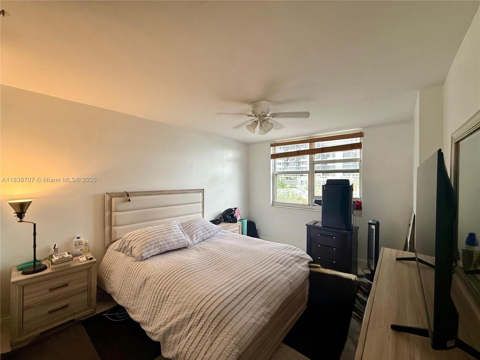 ISOLA CONDO - Residential Lease