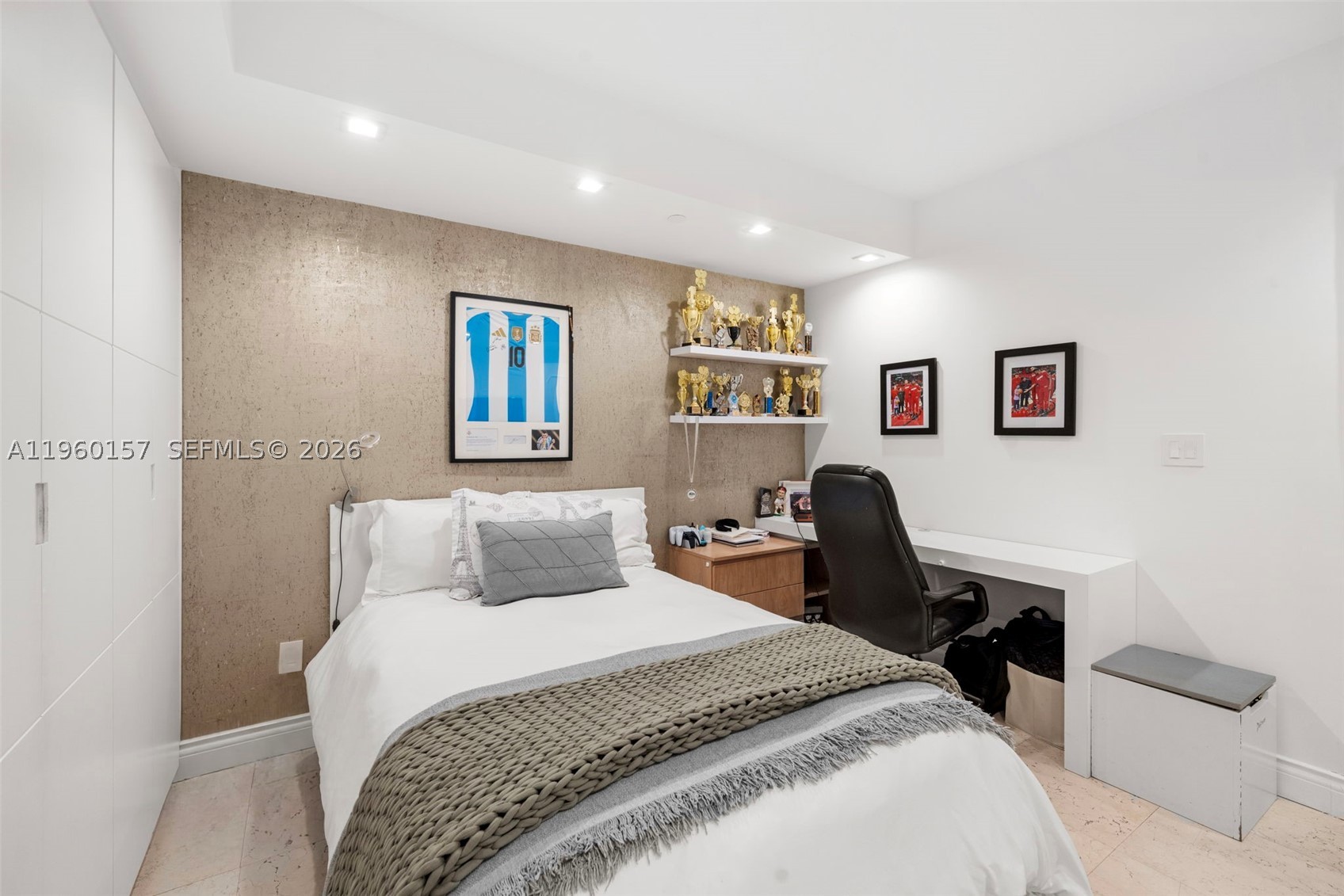 OCEAN TOWER ONE CONDO - Residential