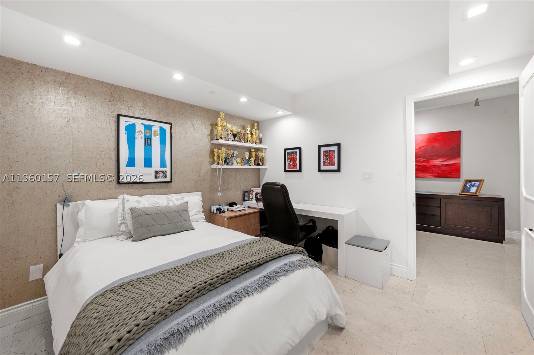 OCEAN TOWER ONE CONDO - Residential