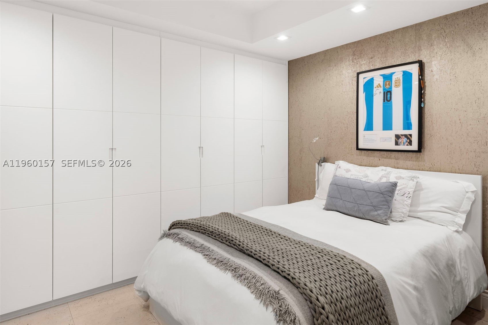 OCEAN TOWER ONE CONDO - Residential