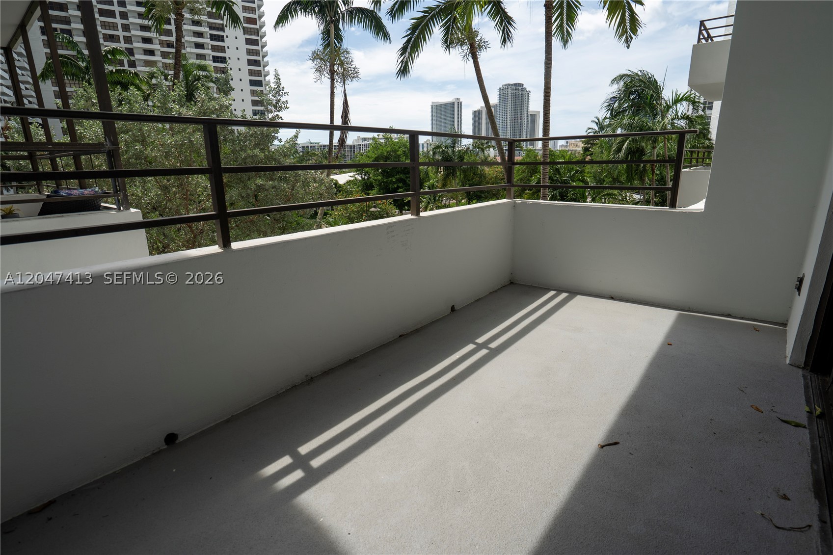 OLYMPUS CONDO PHASE - Residential