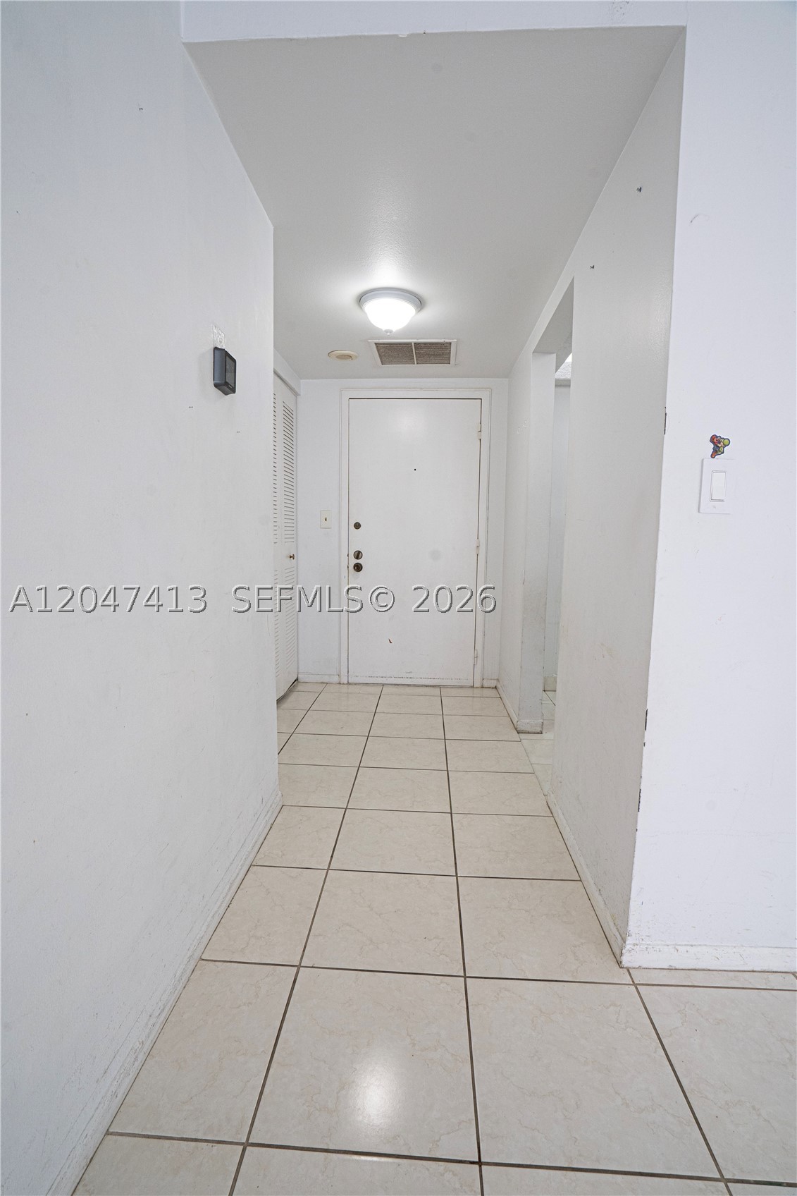 OLYMPUS CONDO PHASE - Residential