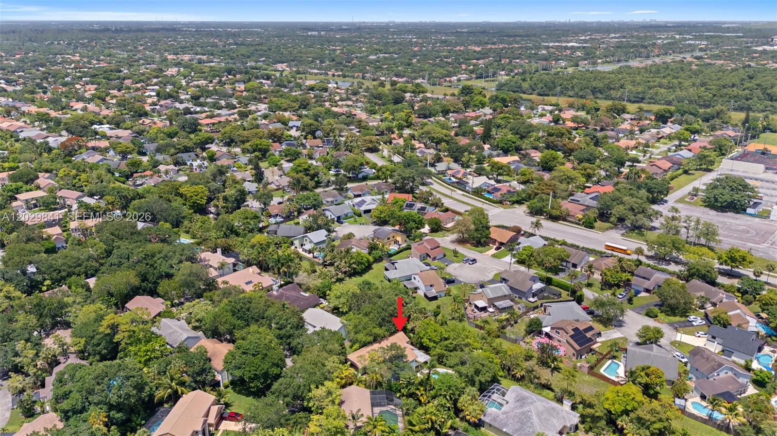 WOODSIDE ESTATES - Residential