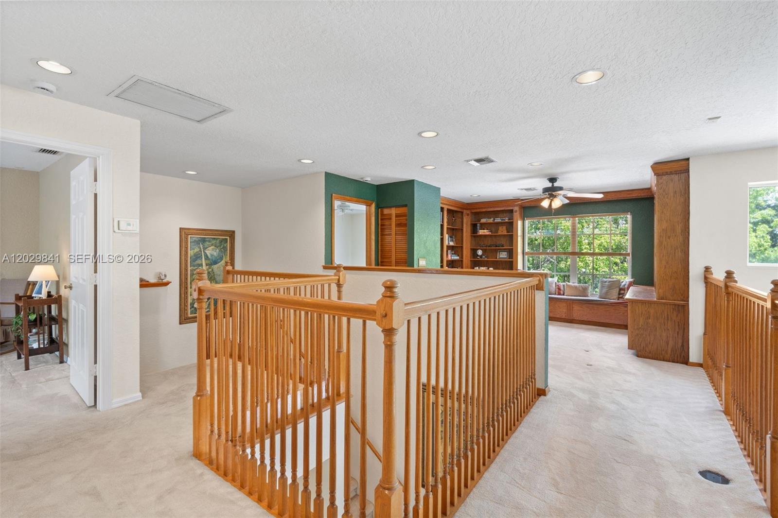 WOODSIDE ESTATES - Residential