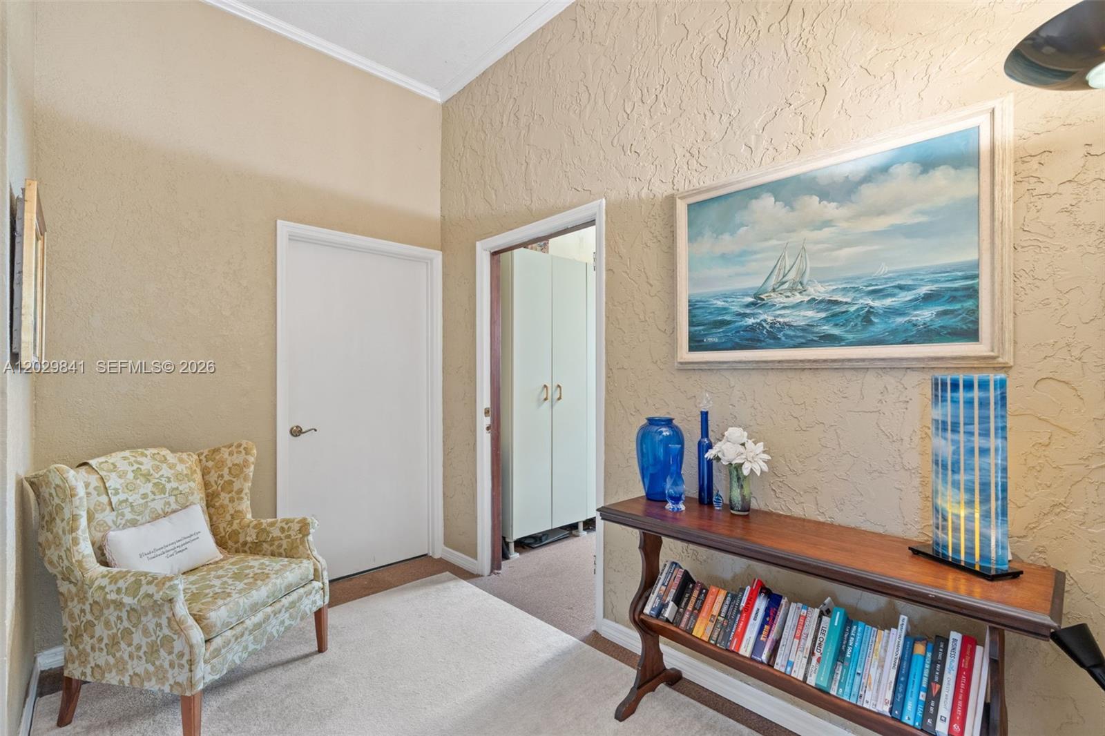 WOODSIDE ESTATES - Residential
