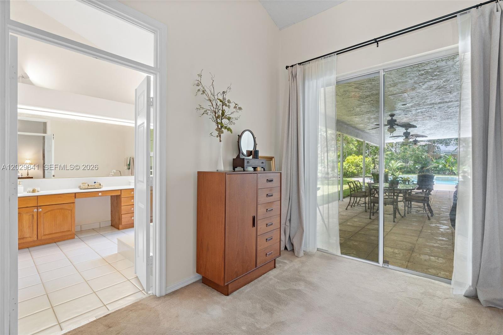 WOODSIDE ESTATES - Residential