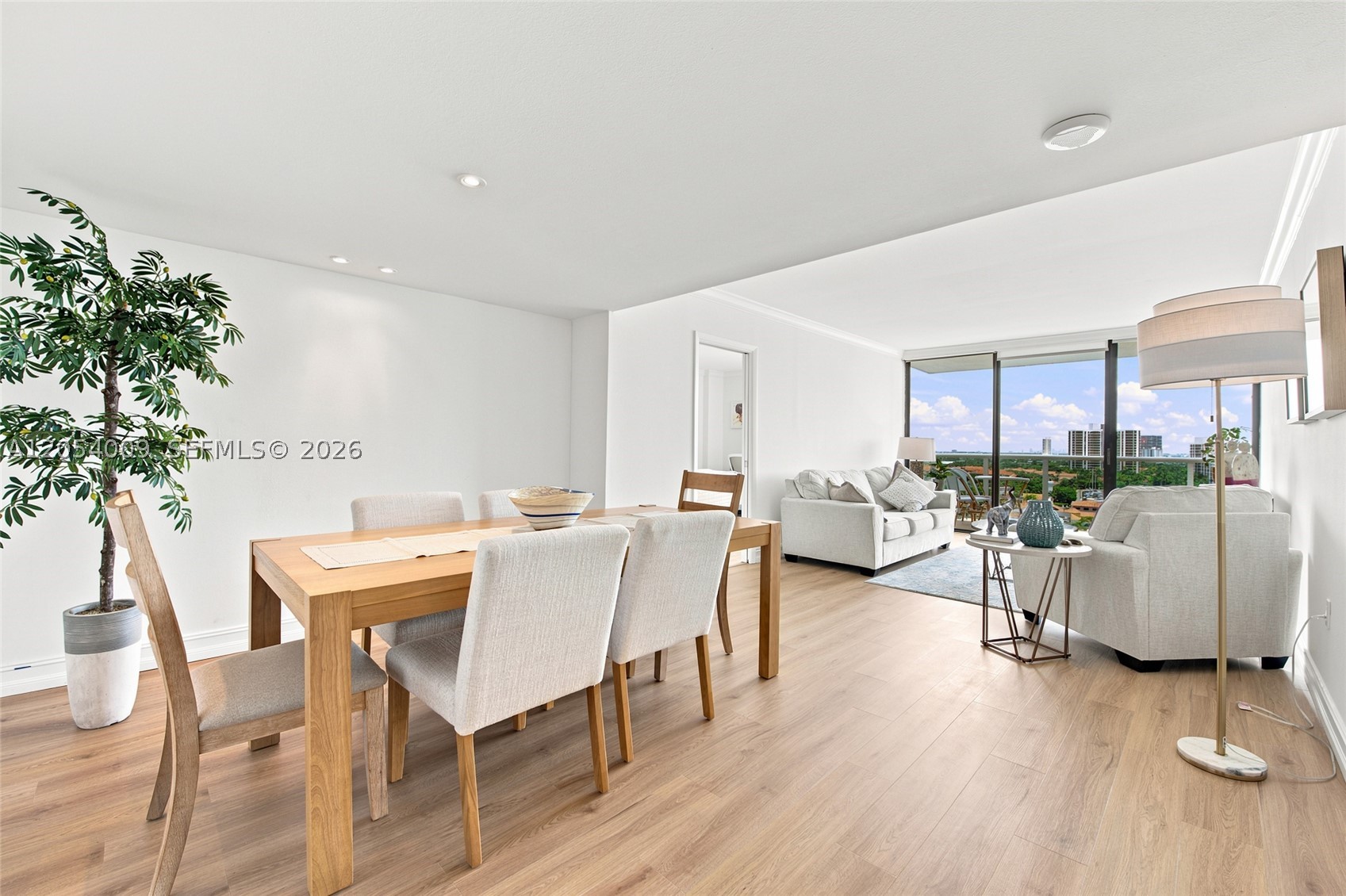 AVENTURA ELDORADO CONDO - Residential
