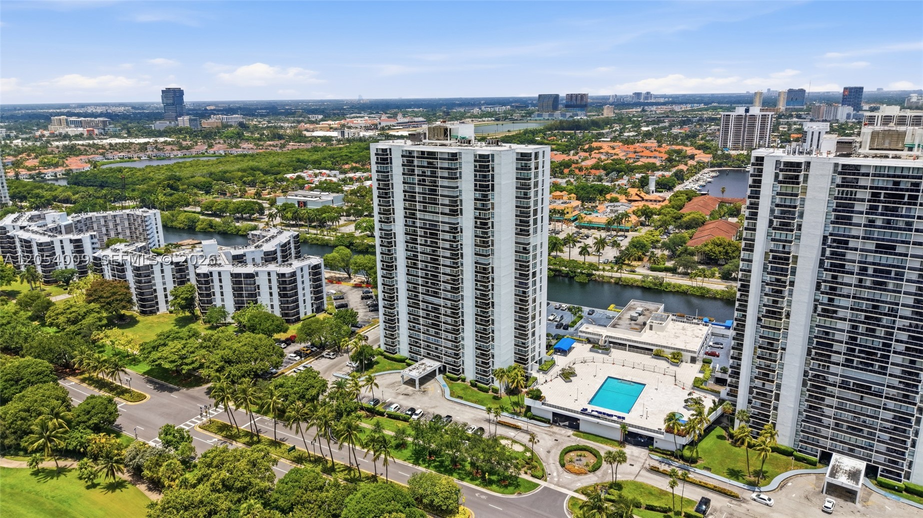 AVENTURA ELDORADO CONDO - Residential