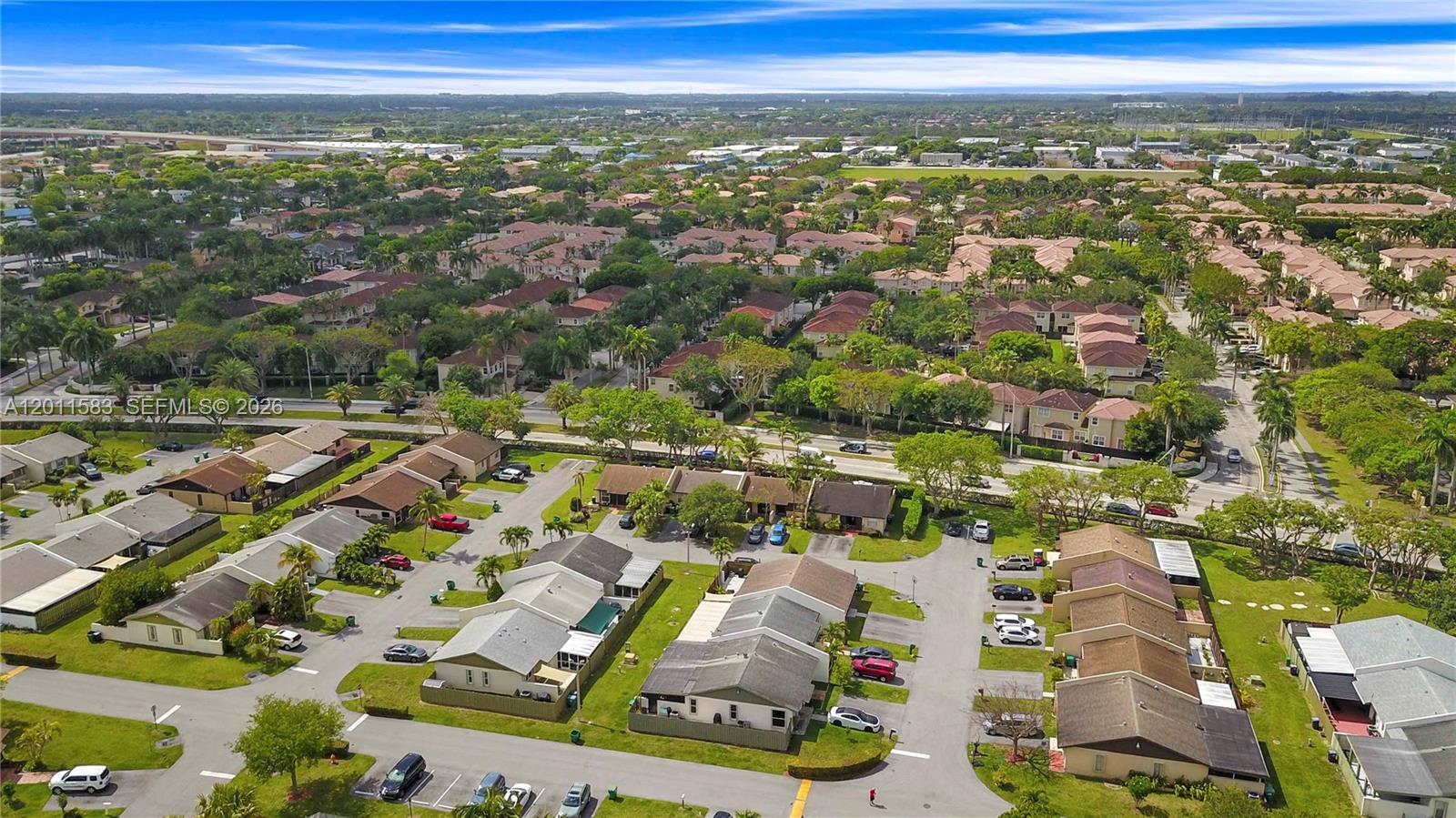 DEVON AIRE VILLAS SEC 8 - Residential
