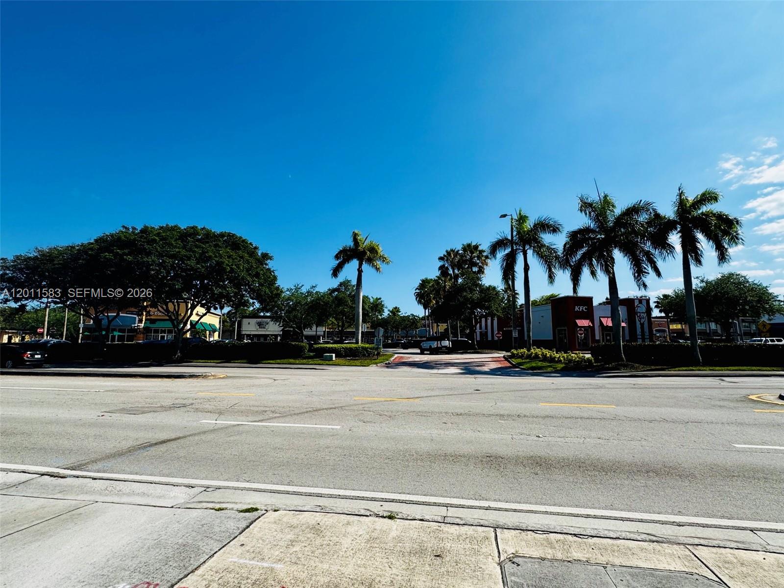 DEVON AIRE VILLAS SEC 8 - Residential