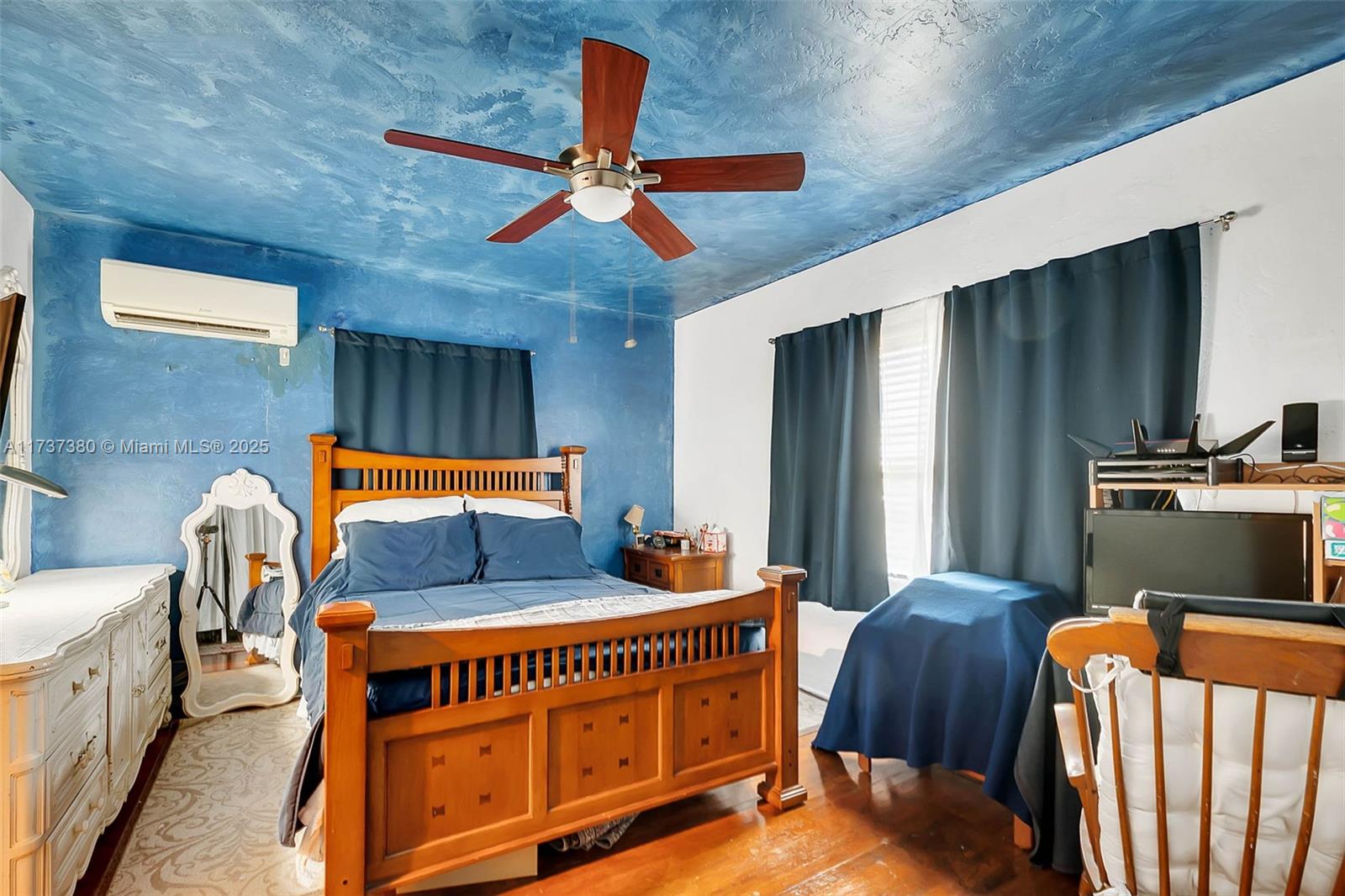 BISCAYNE BEACH-2ND ADDN - Residential