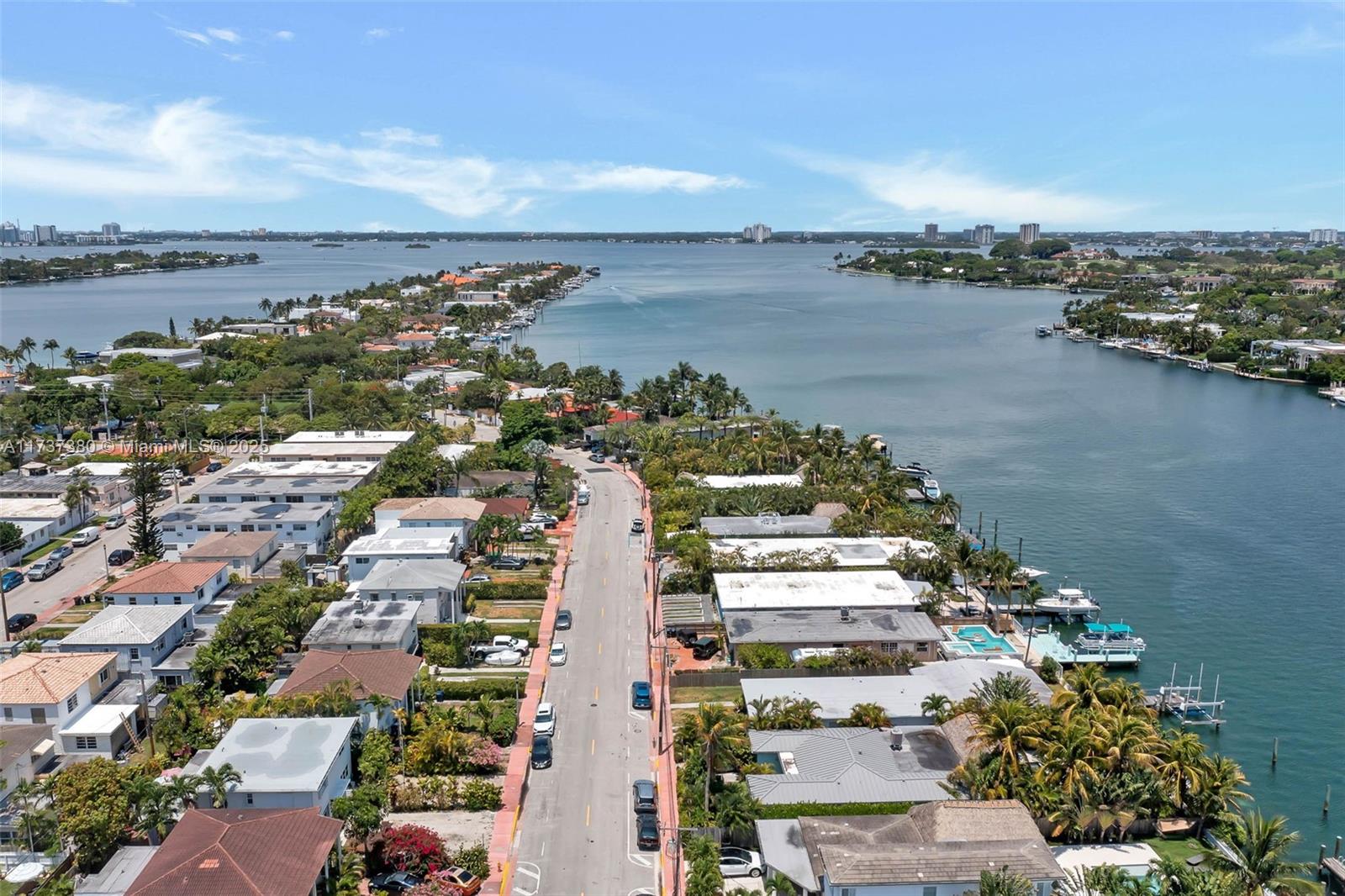 BISCAYNE BEACH-2ND ADDN - Residential