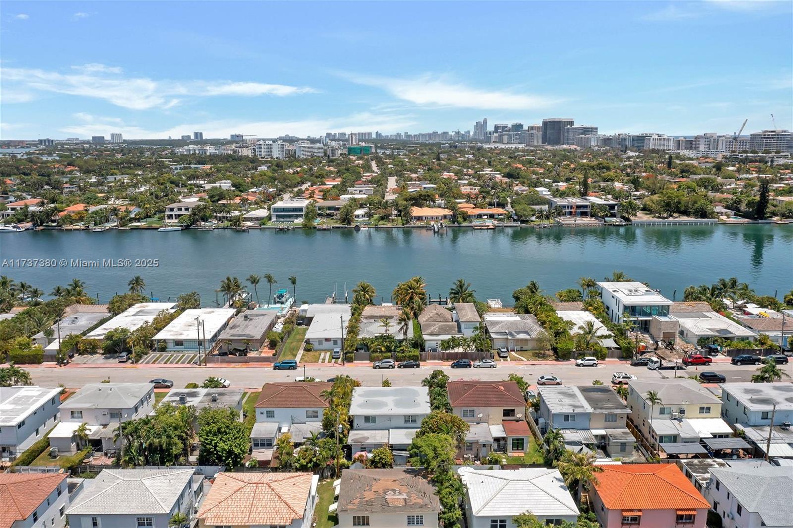 BISCAYNE BEACH-2ND ADDN - Residential