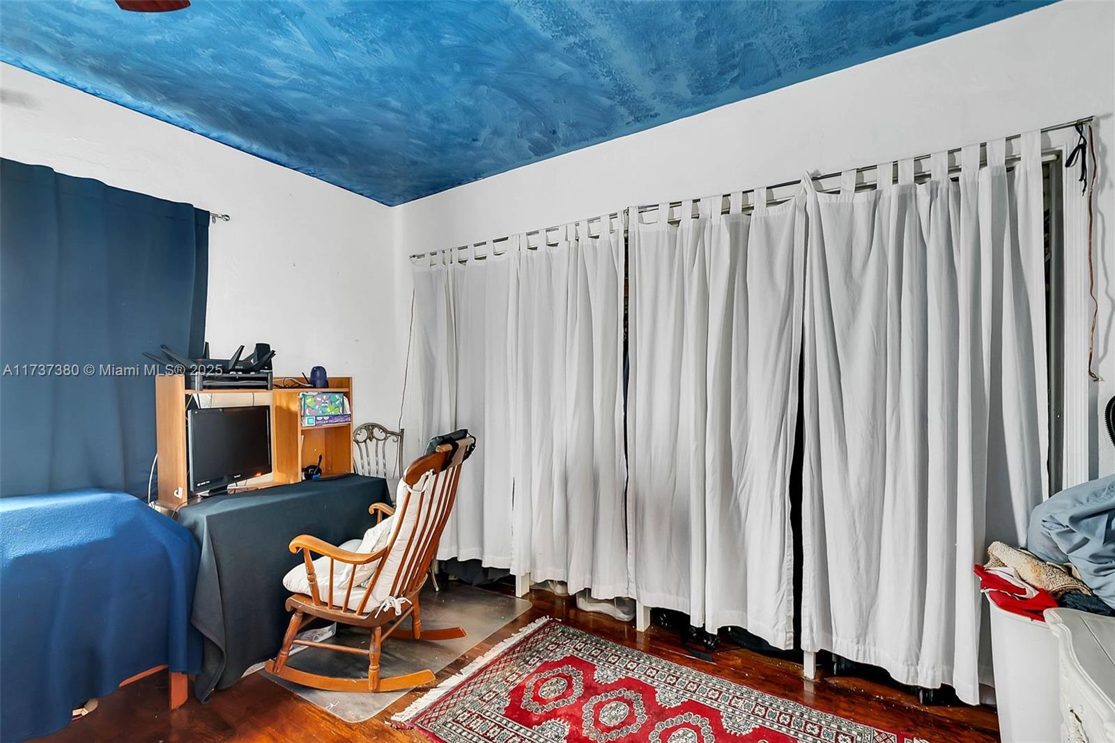 BISCAYNE BEACH-2ND ADDN - Residential