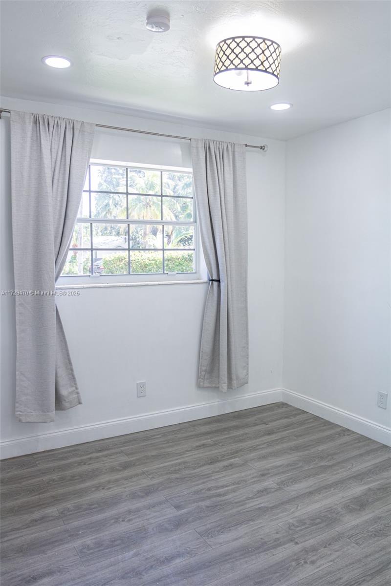 PICKWICK LAKE ESTS SEC 2 - Residential