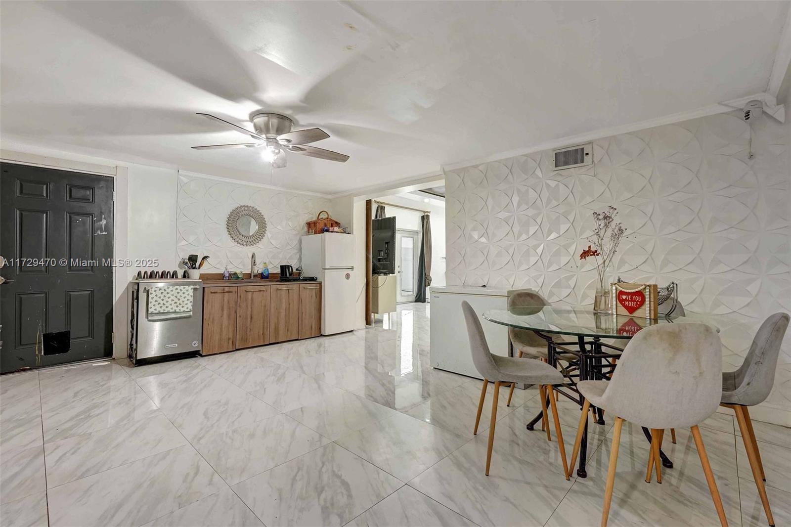 PICKWICK LAKE ESTS SEC 2 - Residential