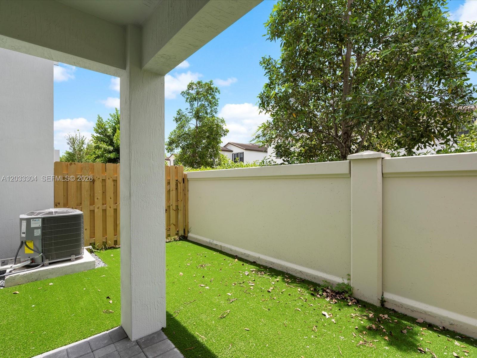 SKYRISE TOWNHOMES - Residential Lease