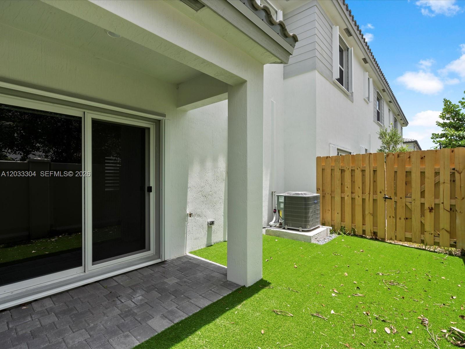 SKYRISE TOWNHOMES - Residential Lease