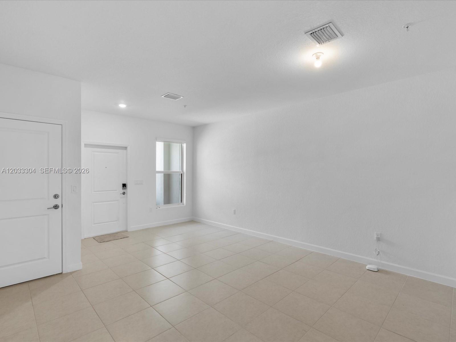 SKYRISE TOWNHOMES - Residential Lease