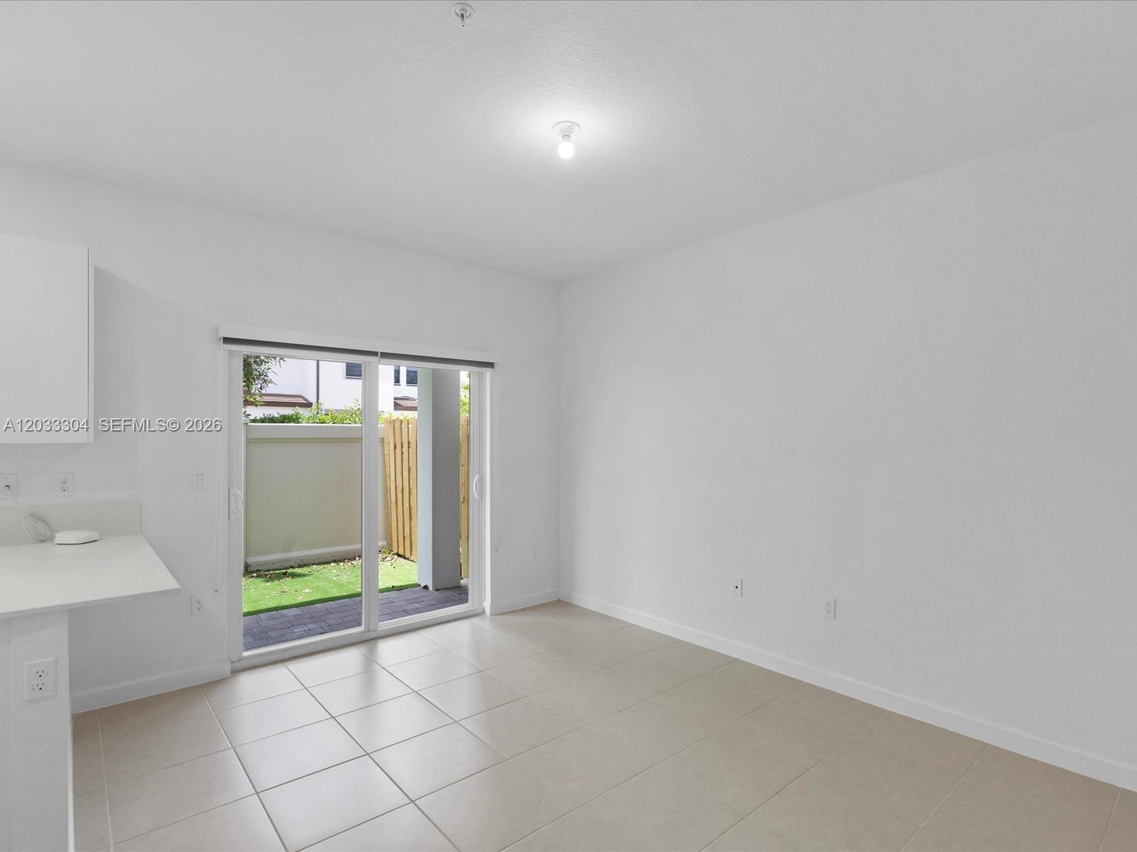SKYRISE TOWNHOMES - Residential Lease