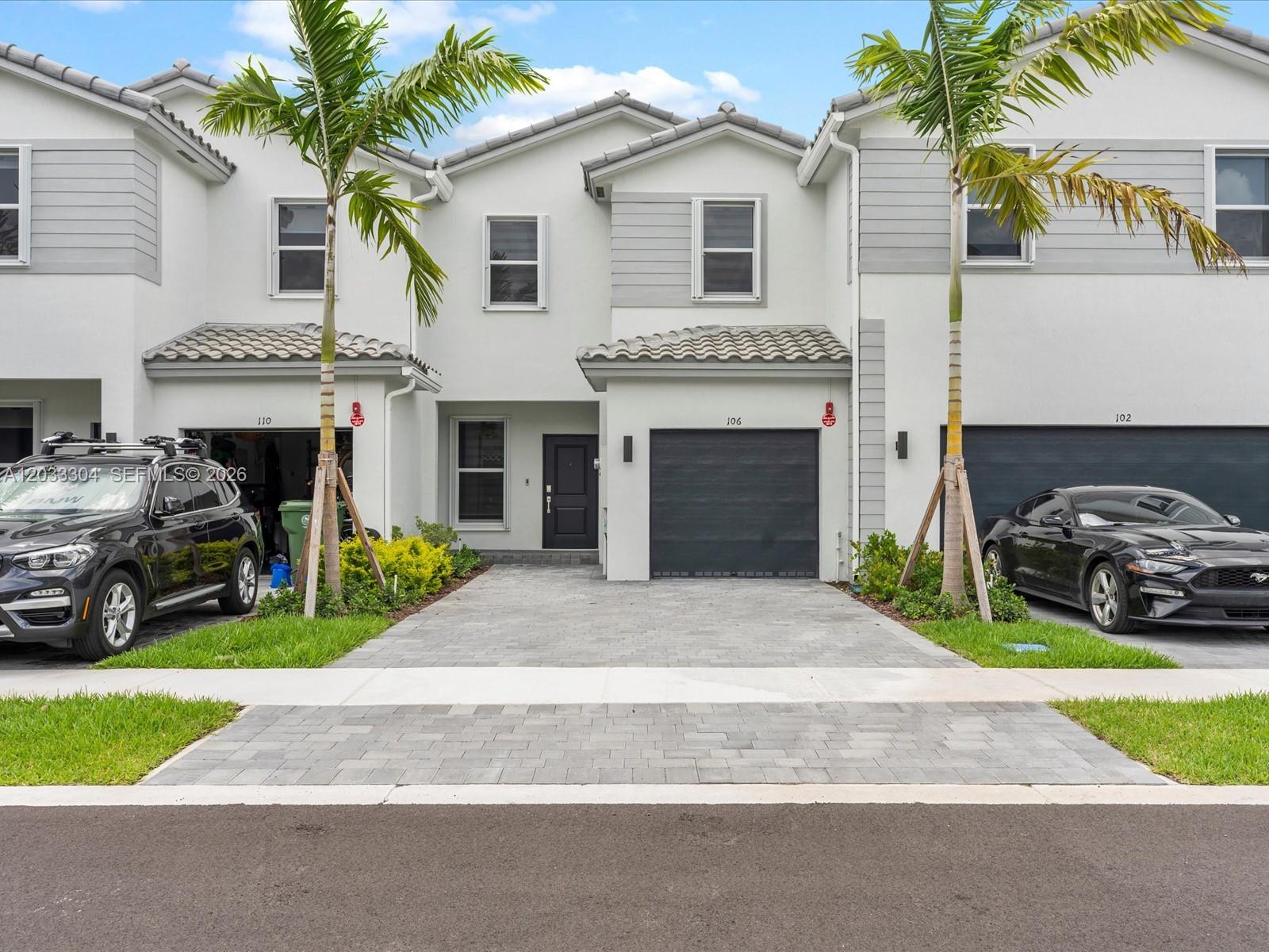 SKYRISE TOWNHOMES - Residential Lease