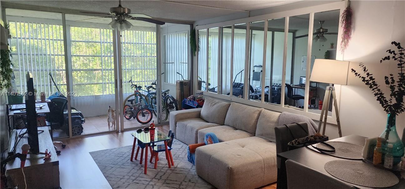 LIVE OAK CONDO FIVE - Residential Lease