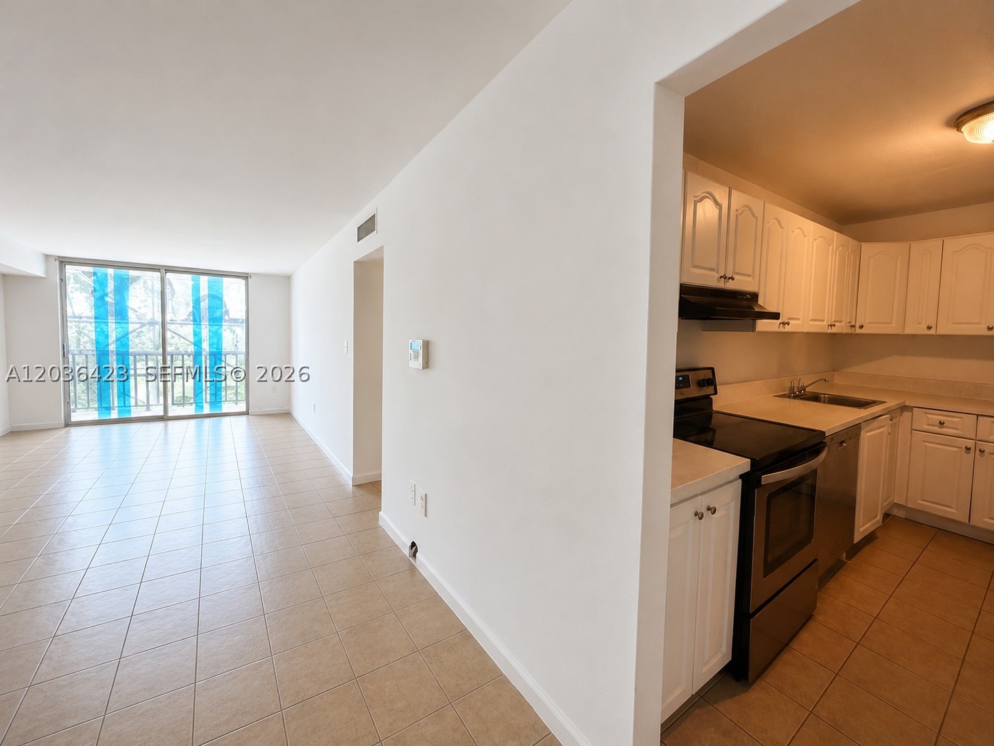 BAYVIEW PALMS CONDO - Residential