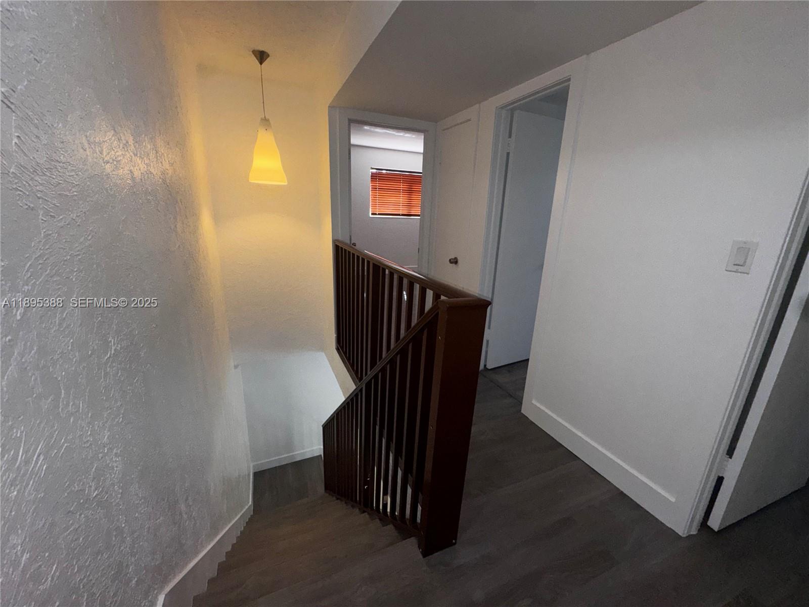 KENDALE LK TOWNHOUSE COND - Residential Lease