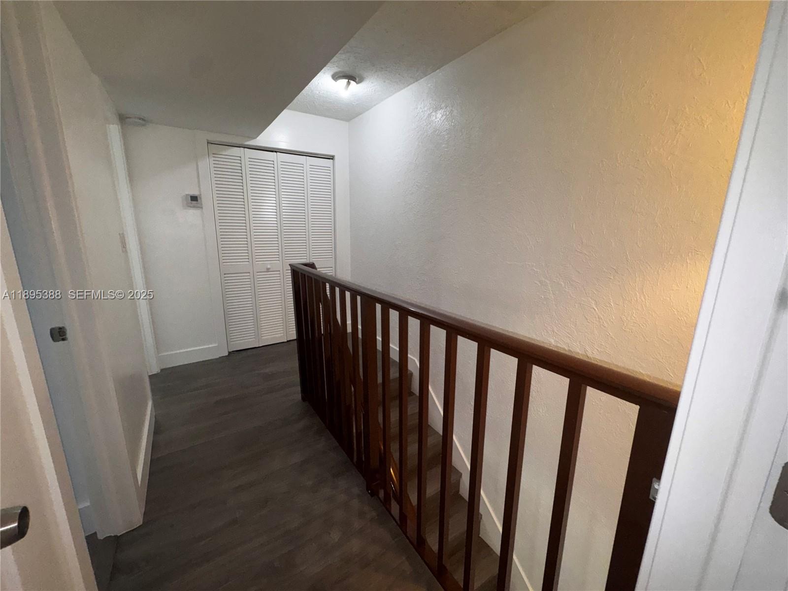 KENDALE LK TOWNHOUSE COND - Residential Lease