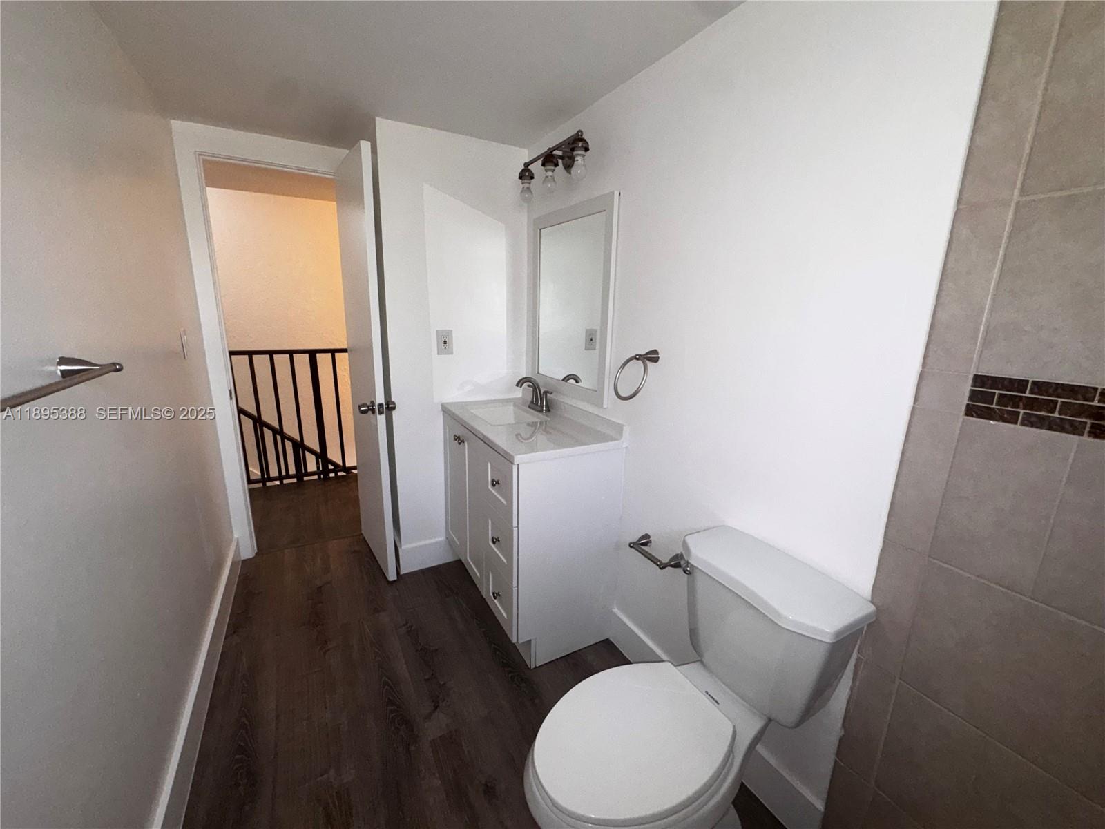KENDALE LK TOWNHOUSE COND - Residential Lease