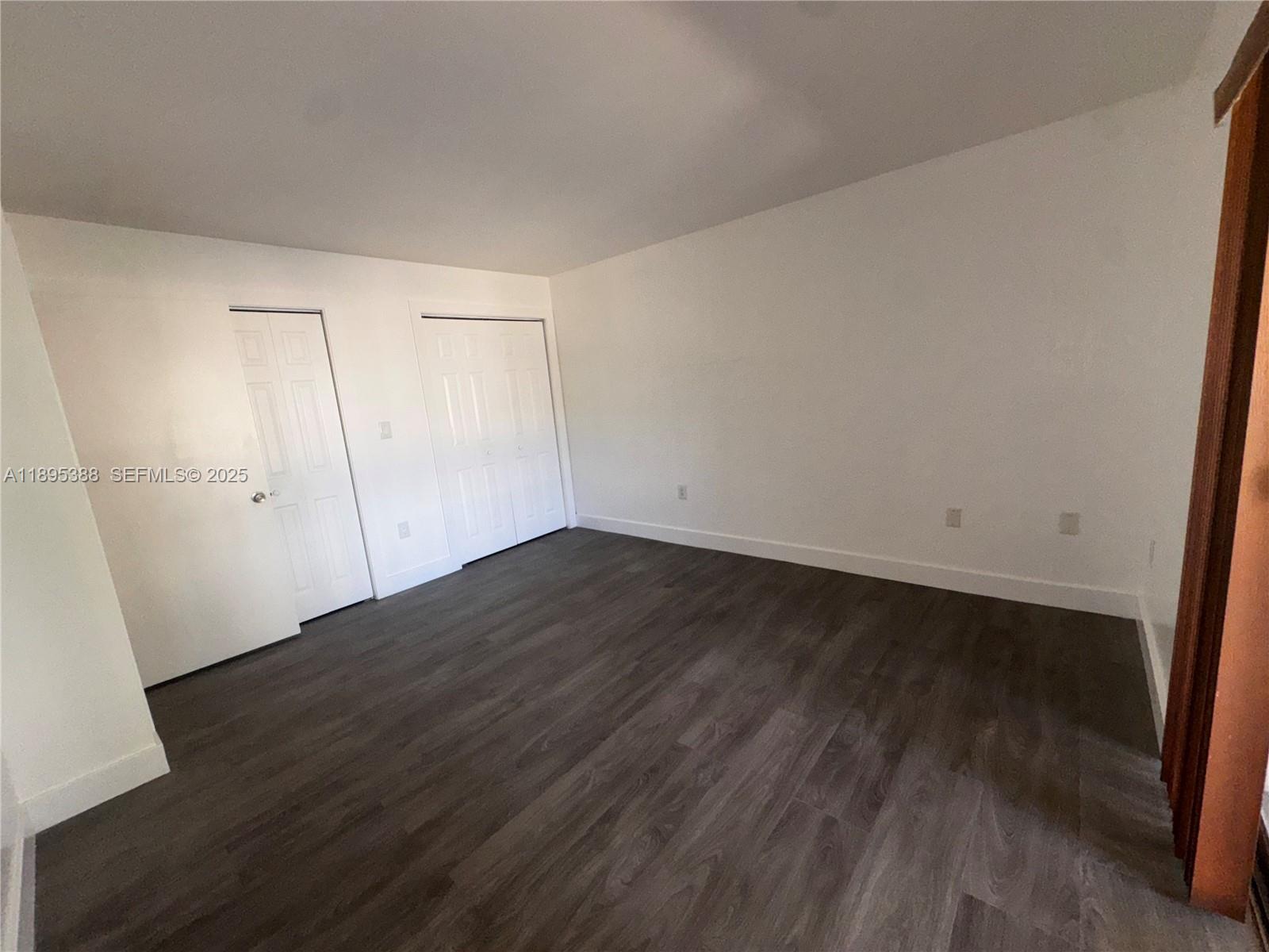 KENDALE LK TOWNHOUSE COND - Residential Lease