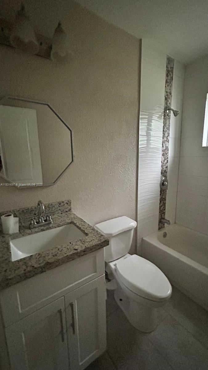 WASHINGTON PARK 5TH ADD - Residential Lease