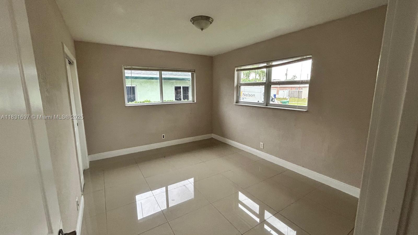 WASHINGTON PARK 5TH ADD - Residential Lease