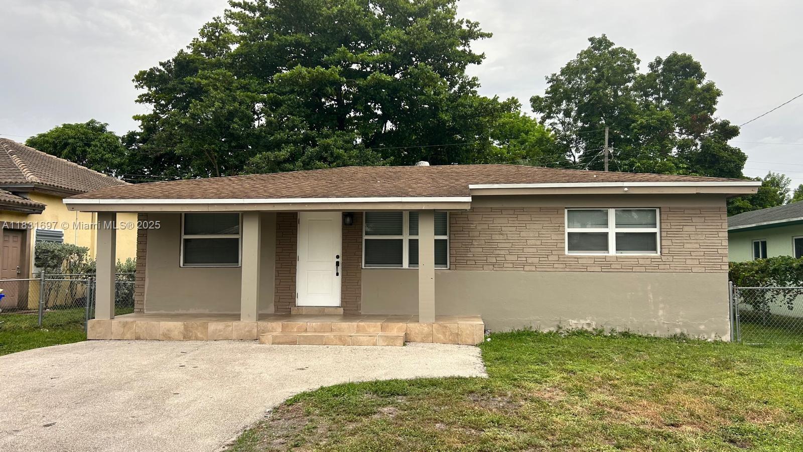 WASHINGTON PARK 5TH ADD - Residential Lease