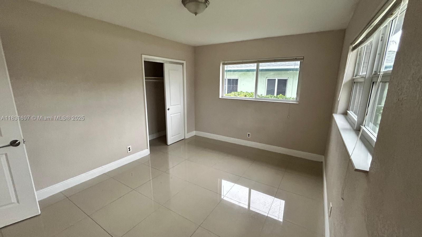 WASHINGTON PARK 5TH ADD - Residential Lease