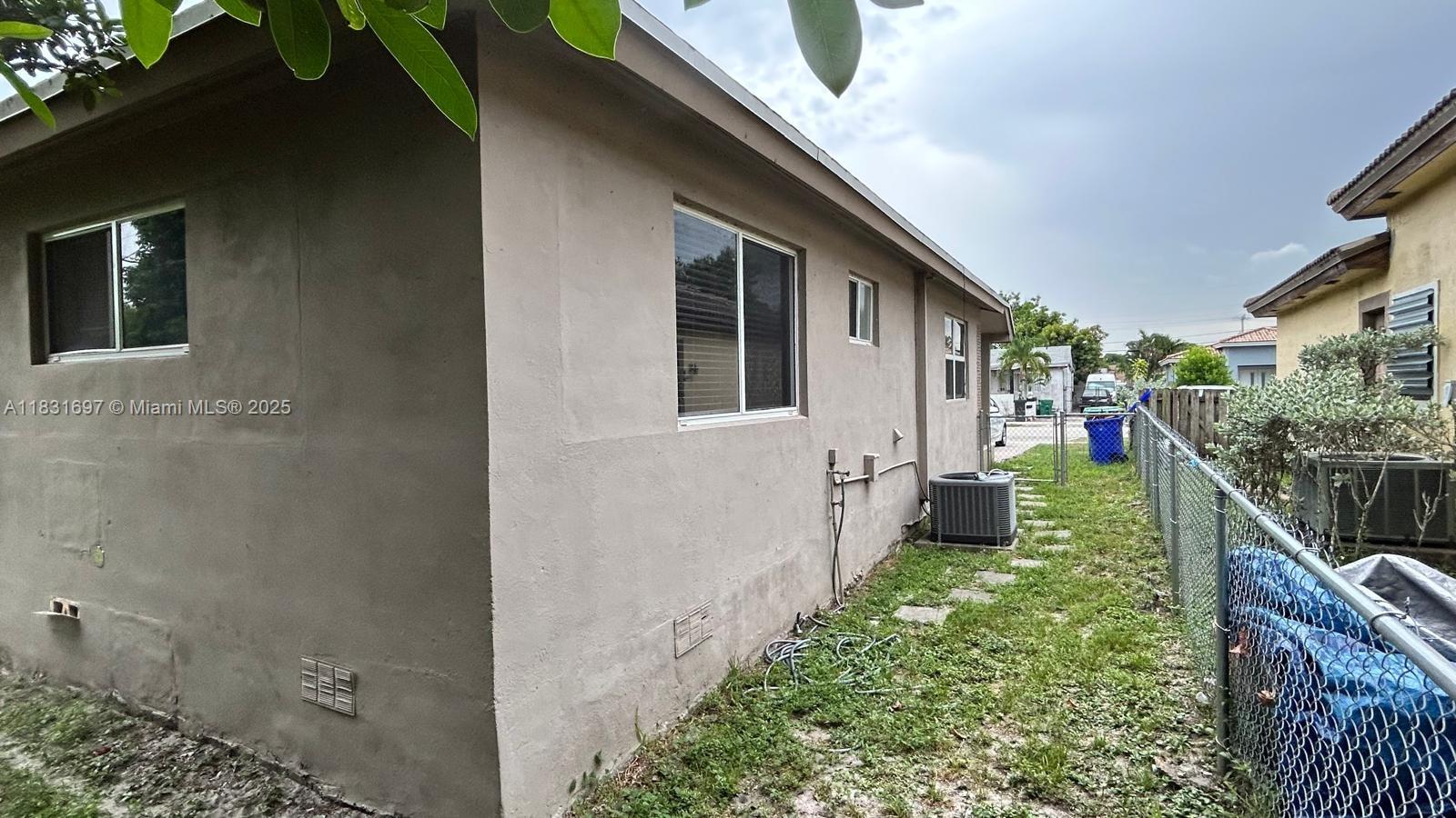 WASHINGTON PARK 5TH ADD - Residential Lease